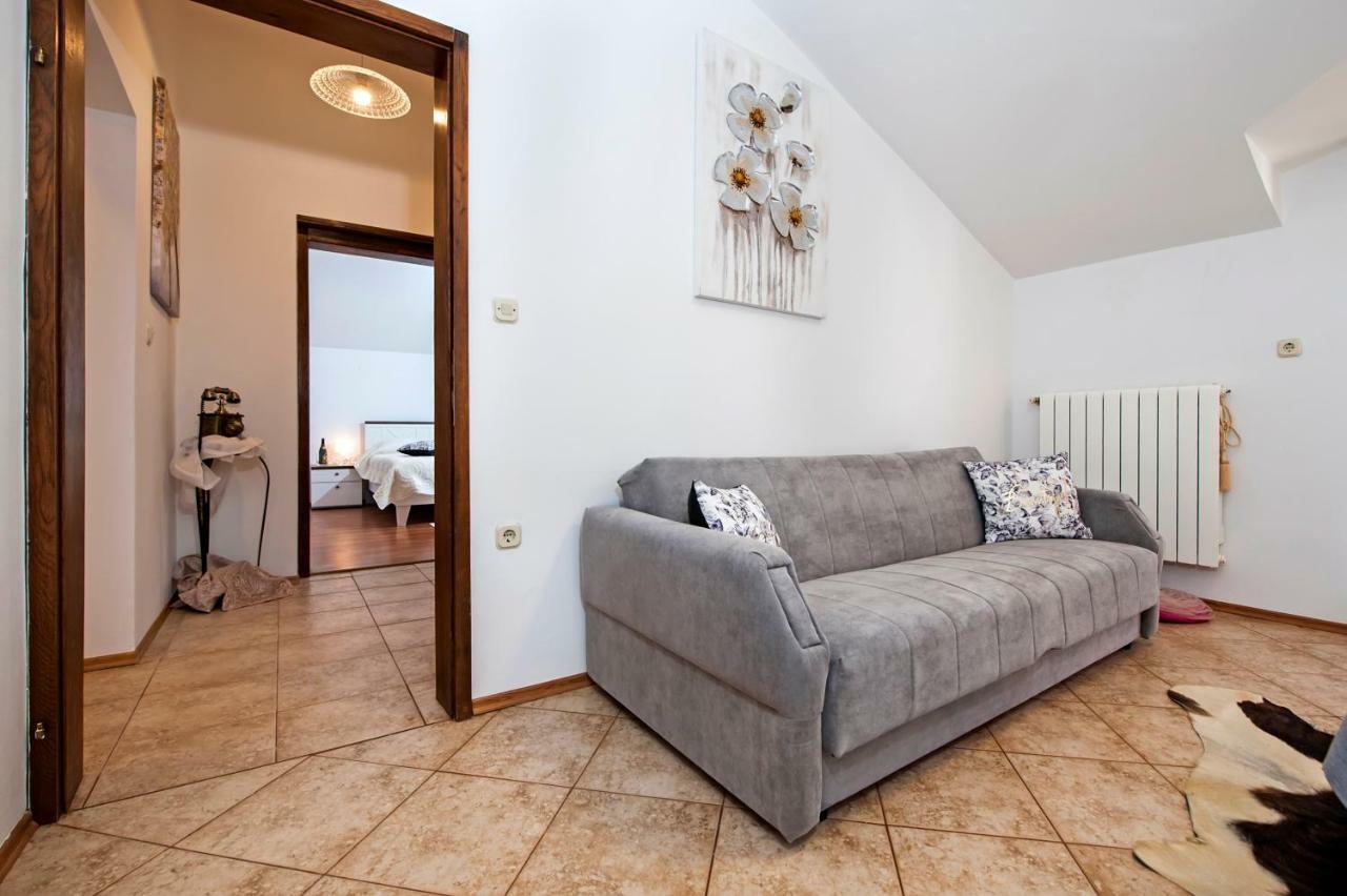 Apartment Len Rovinj Exterior photo