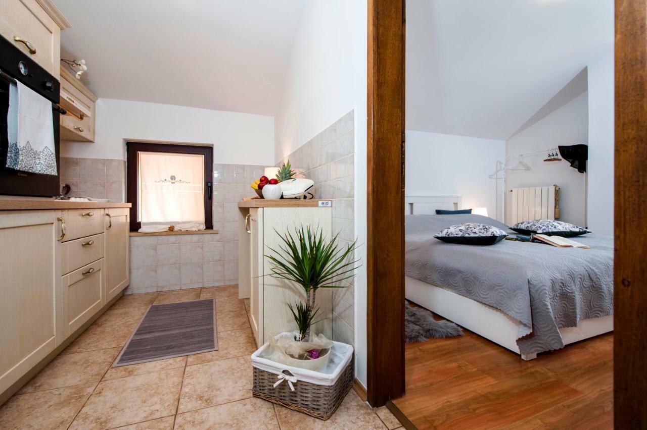 Apartment Len Rovinj Exterior photo